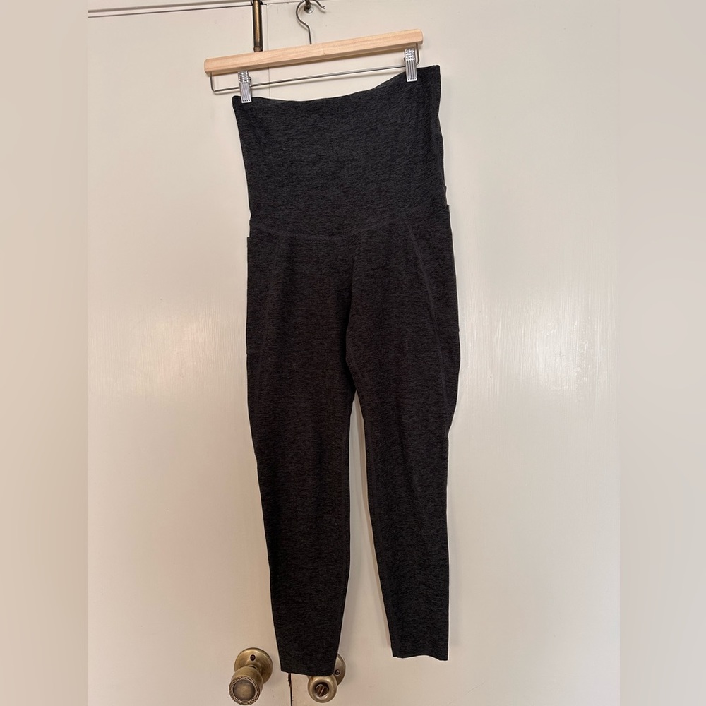 Beyond Yoga maternity leggings